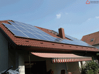 Hier wurde die Beschichtung nach der Photovoltaikanlage aufgebracht. Hier wurde die Beschichtung nach der Photovoltaikanlage aufgebracht.