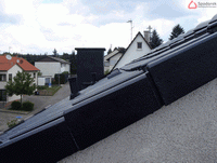 Sauber vorgestrichene Ortgangziegel. Sauber vorgestrichene Ortgangziegel.